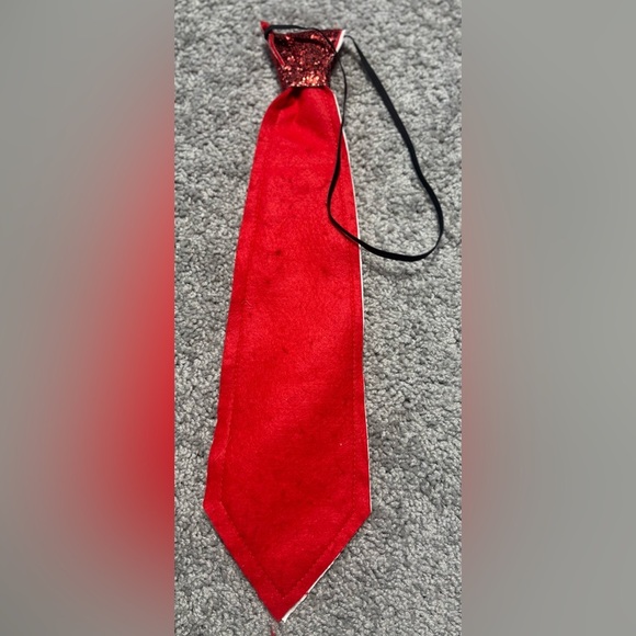 Red Glitter Novelty Christmas Tie – Elastic Neckband - Picture 3 of 3